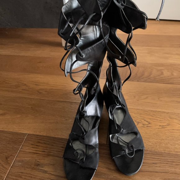 Kenneth Cole Black Flat Tall Gladiator Sandals - Picture 4 of 8